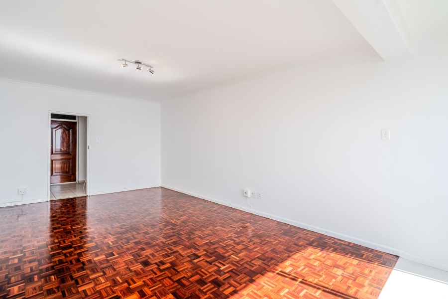 2 Bedroom Property for Sale in Mouille Point Western Cape